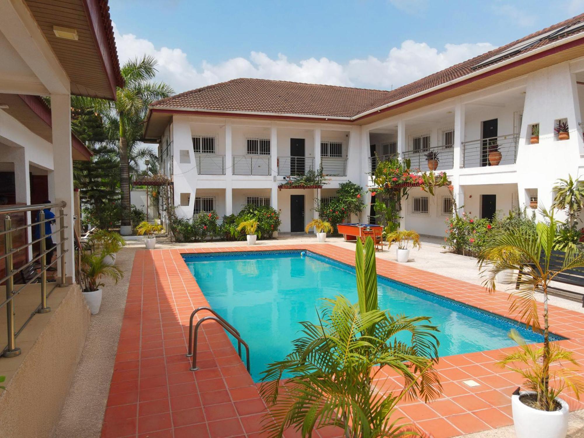 Bragha Apartments And Hotel Sekondi-Takoradi Exteriér fotografie